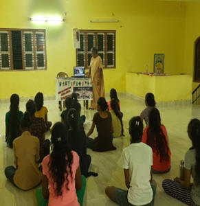 Navajyothi Nilaya children